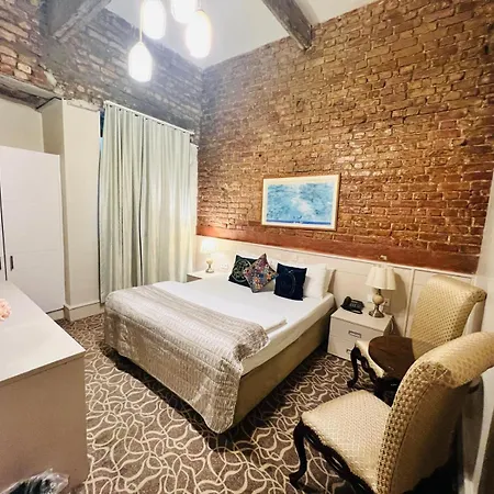 Aria Palace Taksim 3*