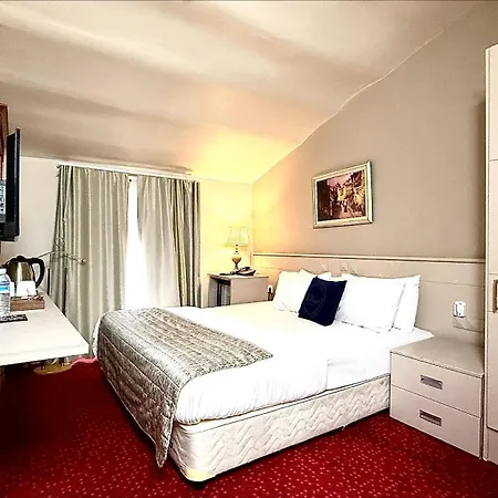 Aria Palace Taksim &