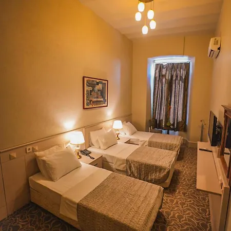 ホテル Aria Palace Taksim 3*
